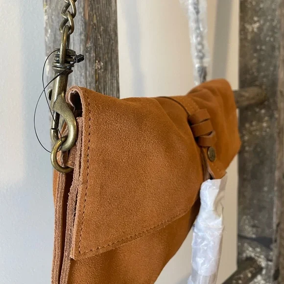 Elle Jae Gypset Cognac Suede Crossbody Handbag - Picture 2 of 11
